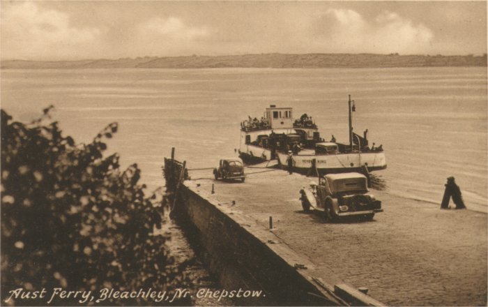 Aust Ferry at Beachley c1939